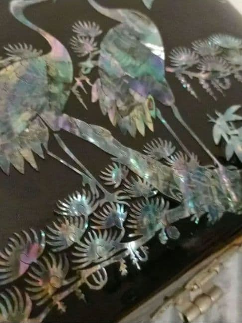 【高級】螺鈿と黒漆◇ 宝石箱 ◇小物入れ◇鏡＆オルゴール付き【貝細工】