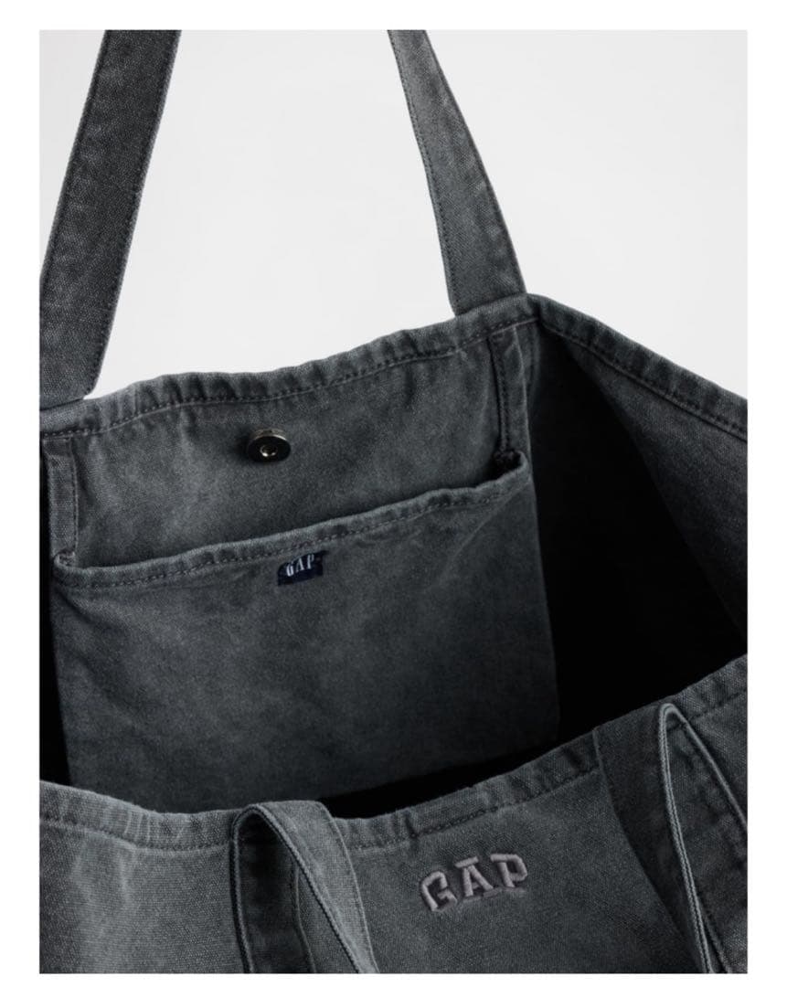 【新品未使用タグ付き】GAP ロゴトートバッグ ブラック