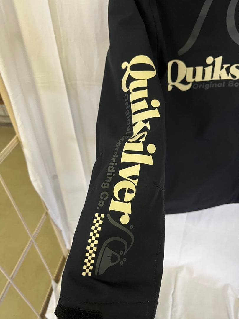 Quiksilver スノーボードウェアセット（子ども用）　140