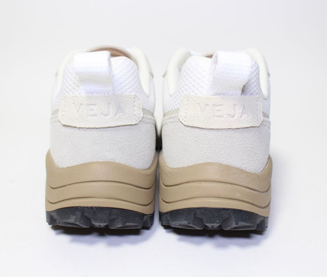 新品 VEJA スニーカー emmi別注 23cm 定価3万 レディース