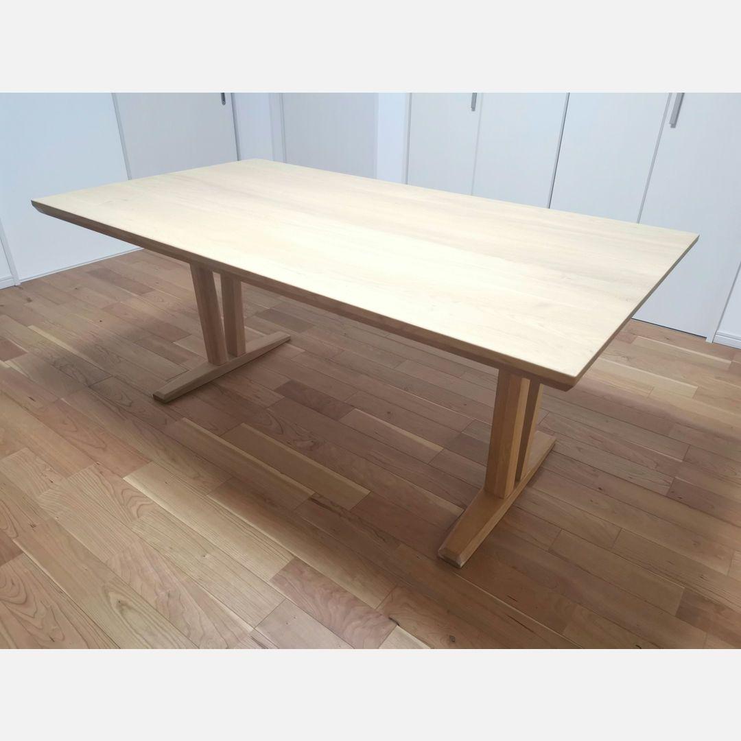 カリモク ダイニングテーブル 1650X900mm天然木2本脚