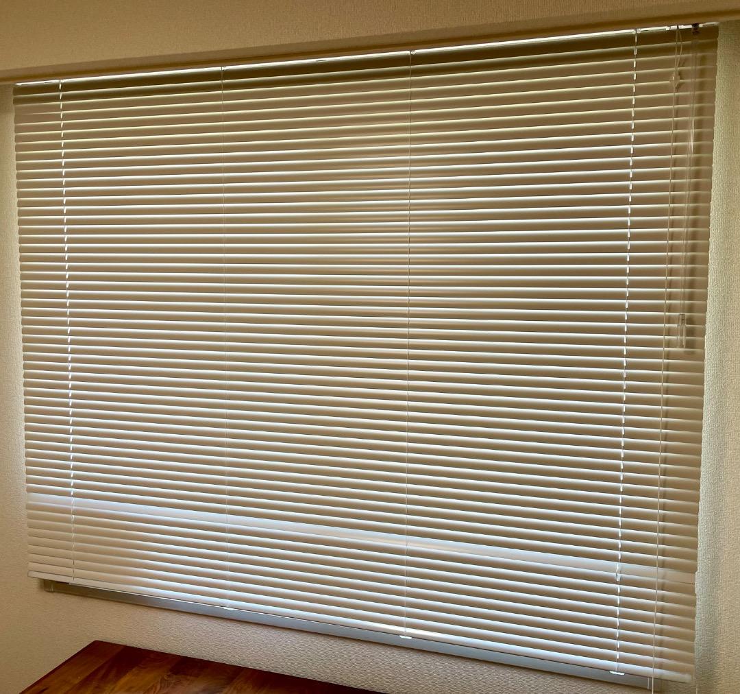 無印良品　ホワイト　アルミブラインド