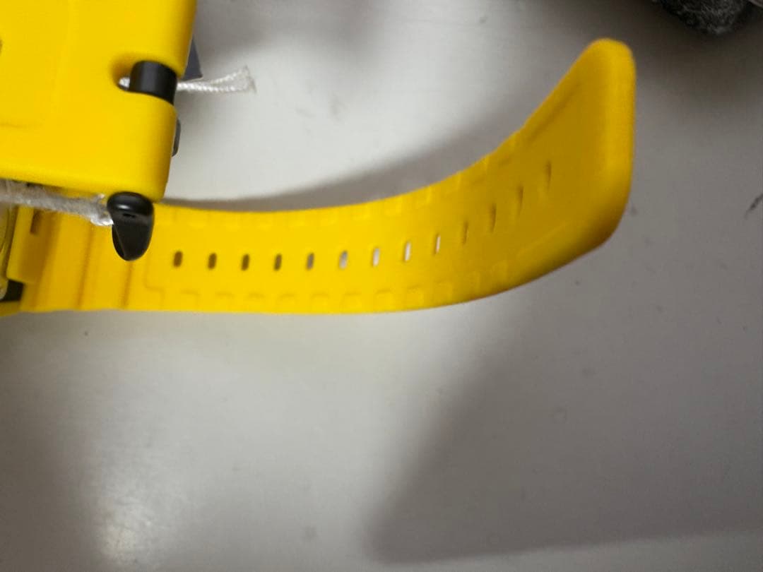 【美品】CASIO G-SHOCK GA-B2100C-9AJF イエロー