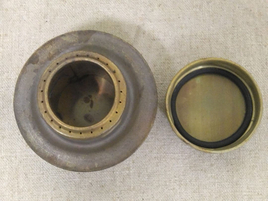 USED スウェーデン軍 アルミ製飯盒セット A