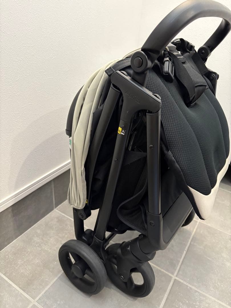 アップリカ　ヴィットViit 3年保証+レインカバー付