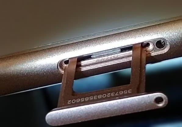 au SIMロックなし MQ7A2J/A iPhone 8 64GB ゴールド