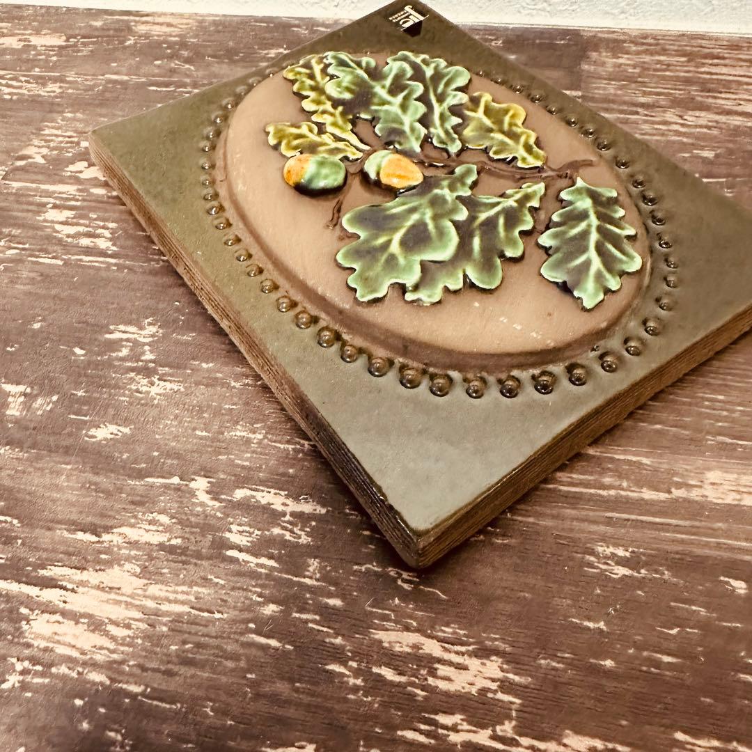 【Jie gantofta】陶板 どんぐり