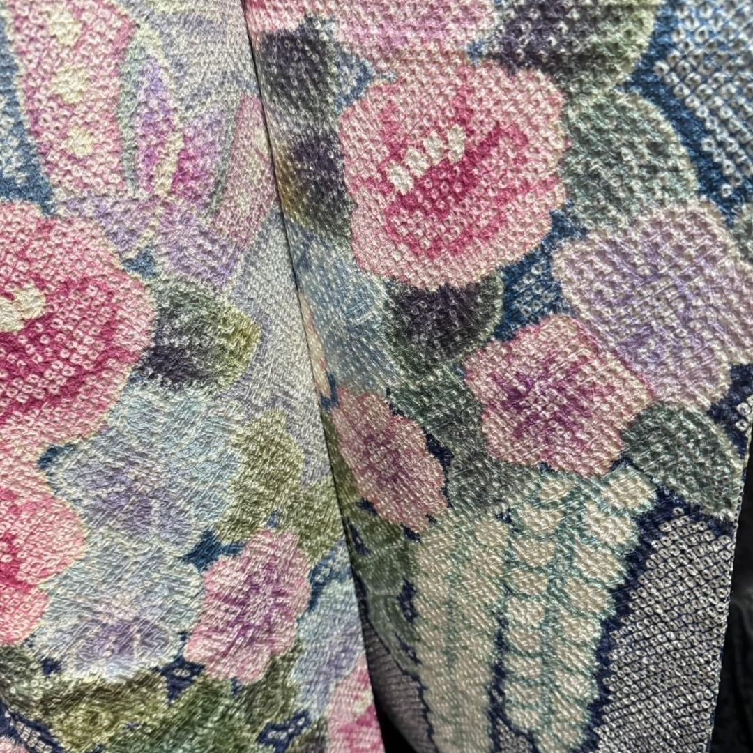 美品　総絞り　本絞り　蝶　灰紫　藤の花　淡色　逸品　フルセット　振袖　振り袖