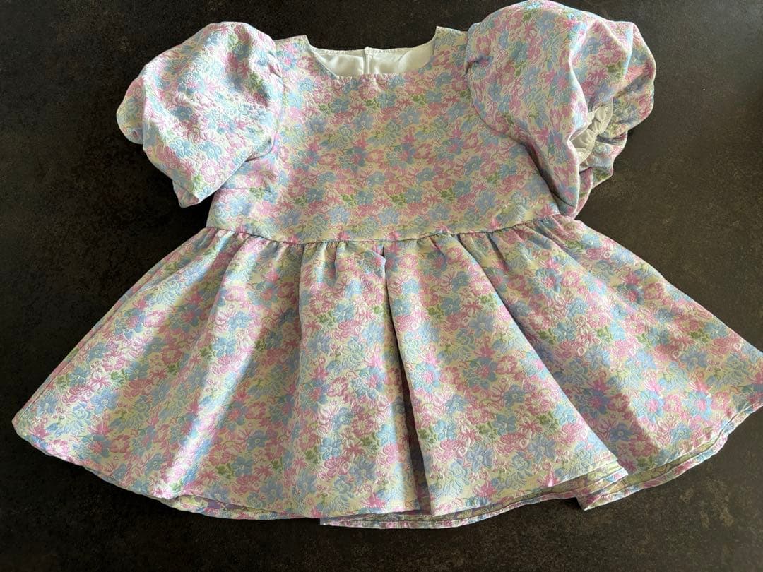 【本日限定価格】即日発送　fitmore ミックスカラー花柄ジャガードトップス