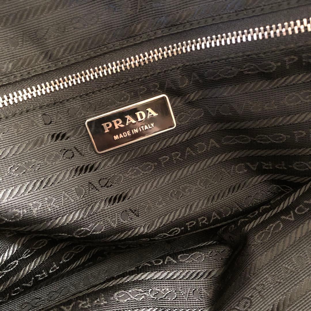 PRADA ボストンバッグ ブラック　ギャランティカード有り