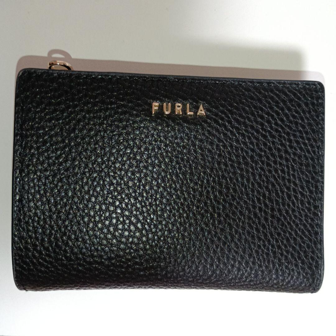 FURLA ブラックレザー 二つ折り財布