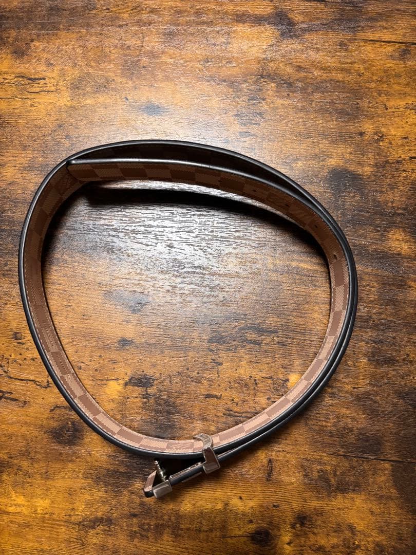 値下げ中！ルイヴィトン LV イニシャル 44MM ベルト