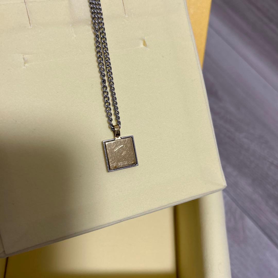 と*ら様 【最終値下げ‼️】FENDI 目黒蓮 着用 ネックレス FFロゴ