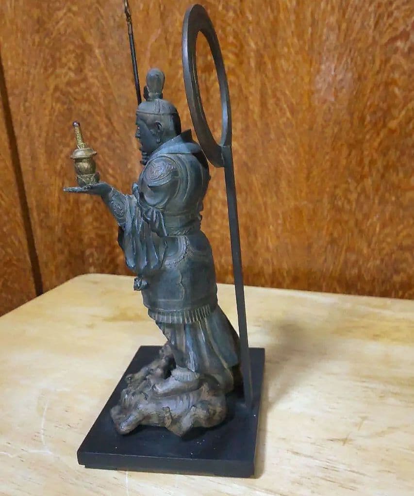 TonaCocoroイスム掌 毘沙門天