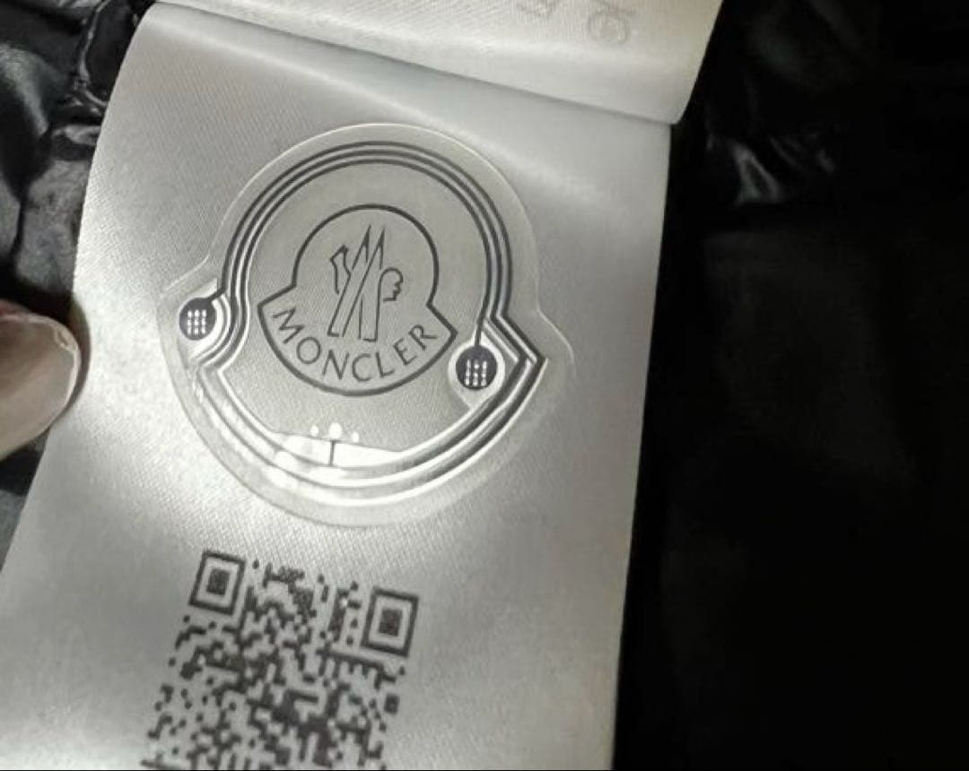 モンクレール　ファーベスト　GALLINULE GILET