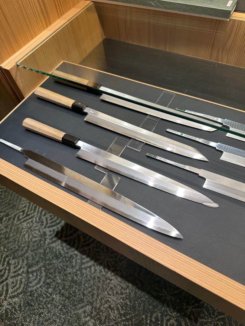 業務用 柳刃 青ニ 尺寸 300mm 本霞 鞘付き