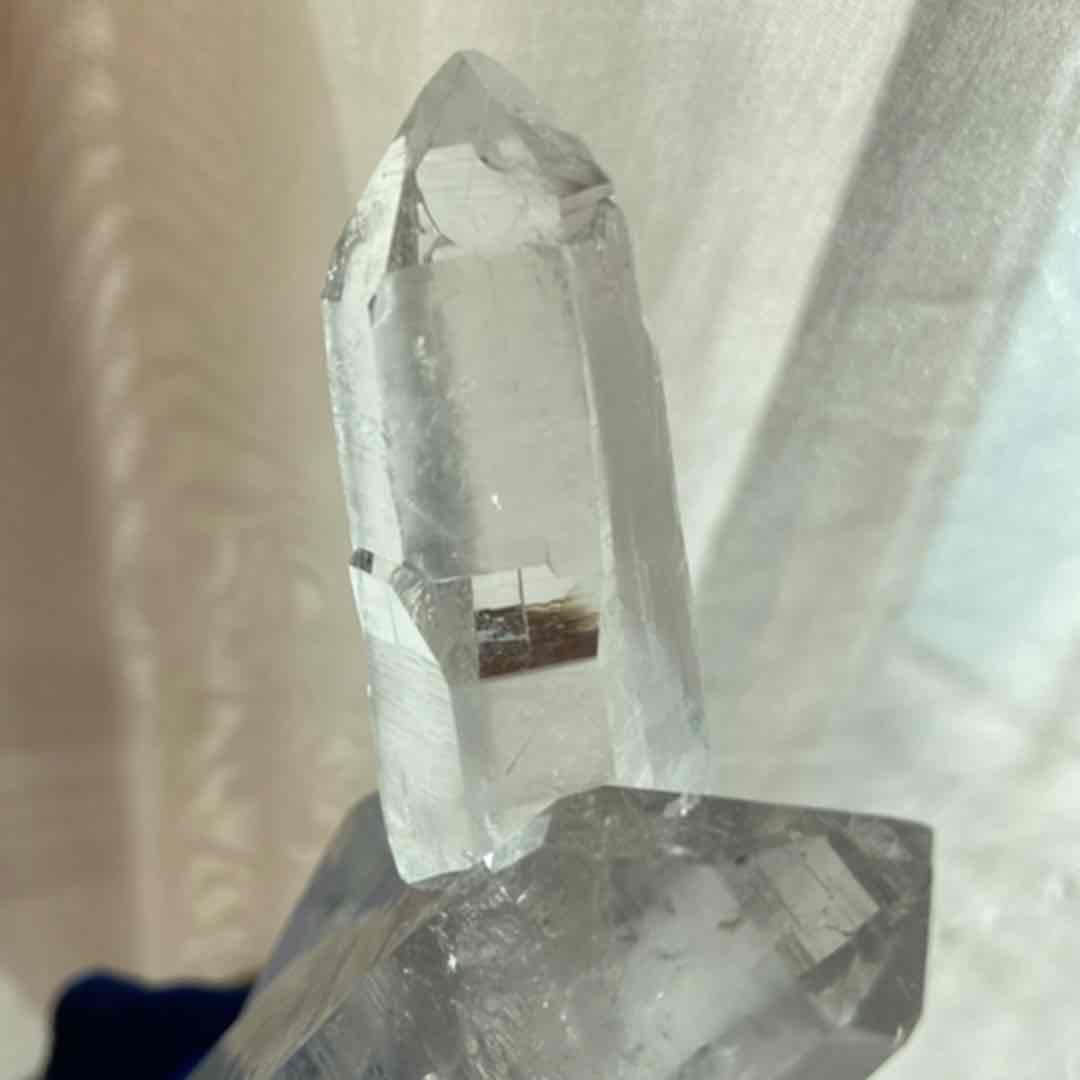 レア！イシス レーザー　クロス結晶