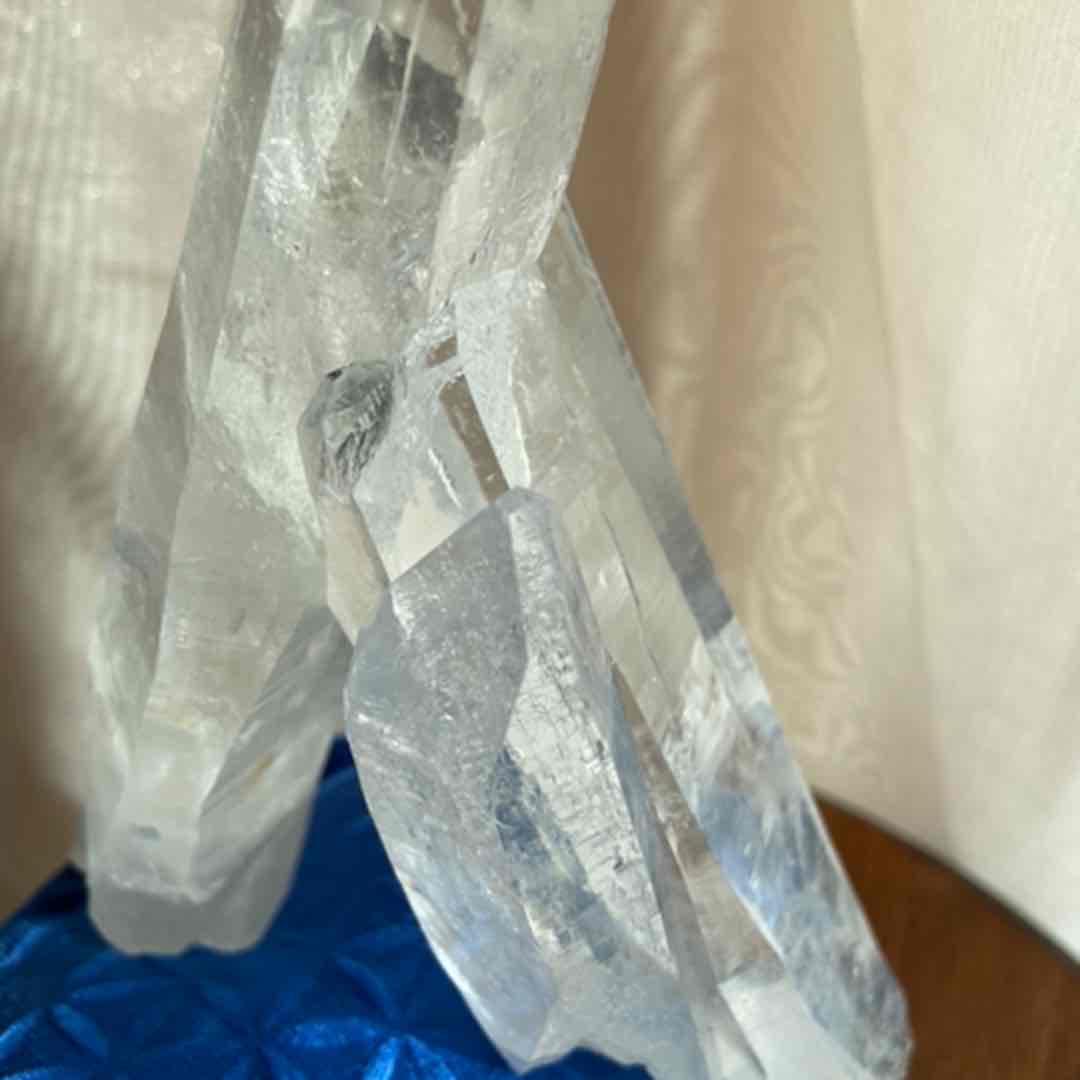 レア！イシス レーザー　クロス結晶