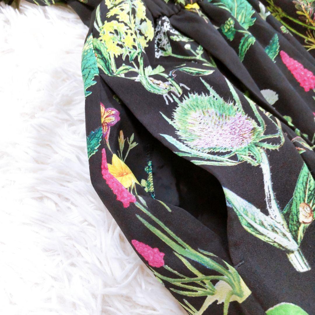 ルルウィルビー スプリングガーデンオールインワン 花柄 黒