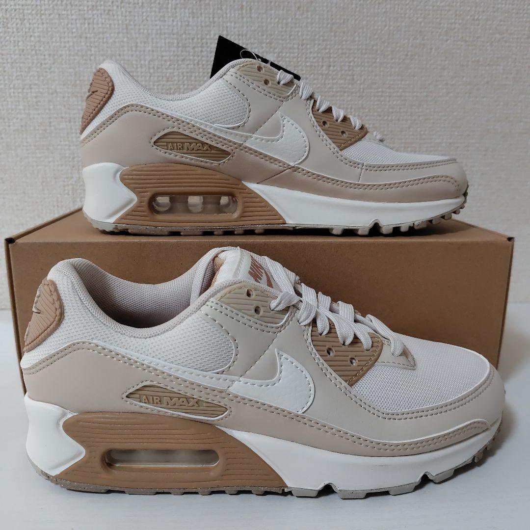 新品 NIKE スニーカー ベージュ 23cm