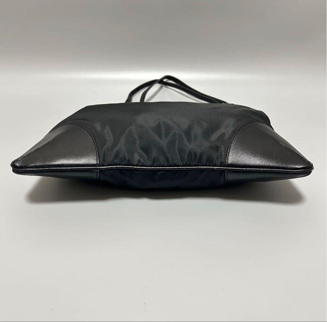 バッグ PRADA archive nylon leather shoulder bag