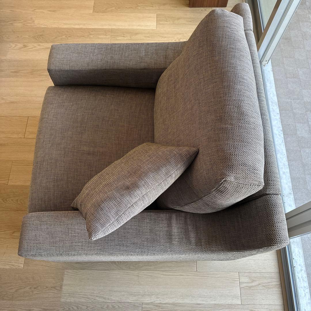 NOYES New Sugar Hi-Back 1人がけ ブラウン系