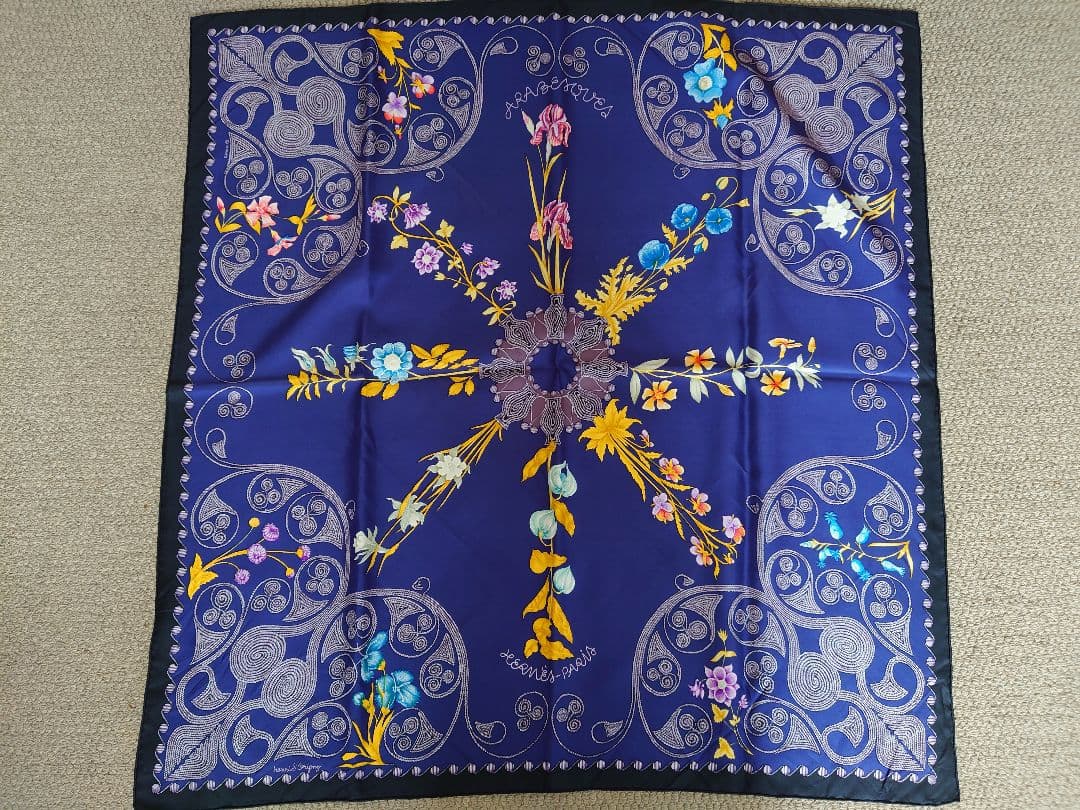 【最終price】HERMES エルメス カレ90 シルクスカーフ