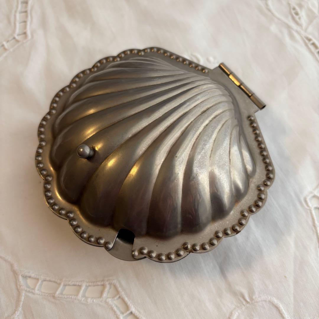 【フランス】バターディッシュ ヴィンテージ シェル 貝 マット ガラスプレート