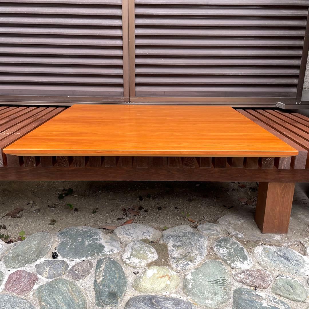 フレデリシア　ナナディツエル　トリニダード・トバゴテーブル小　ウェグナー 北欧②