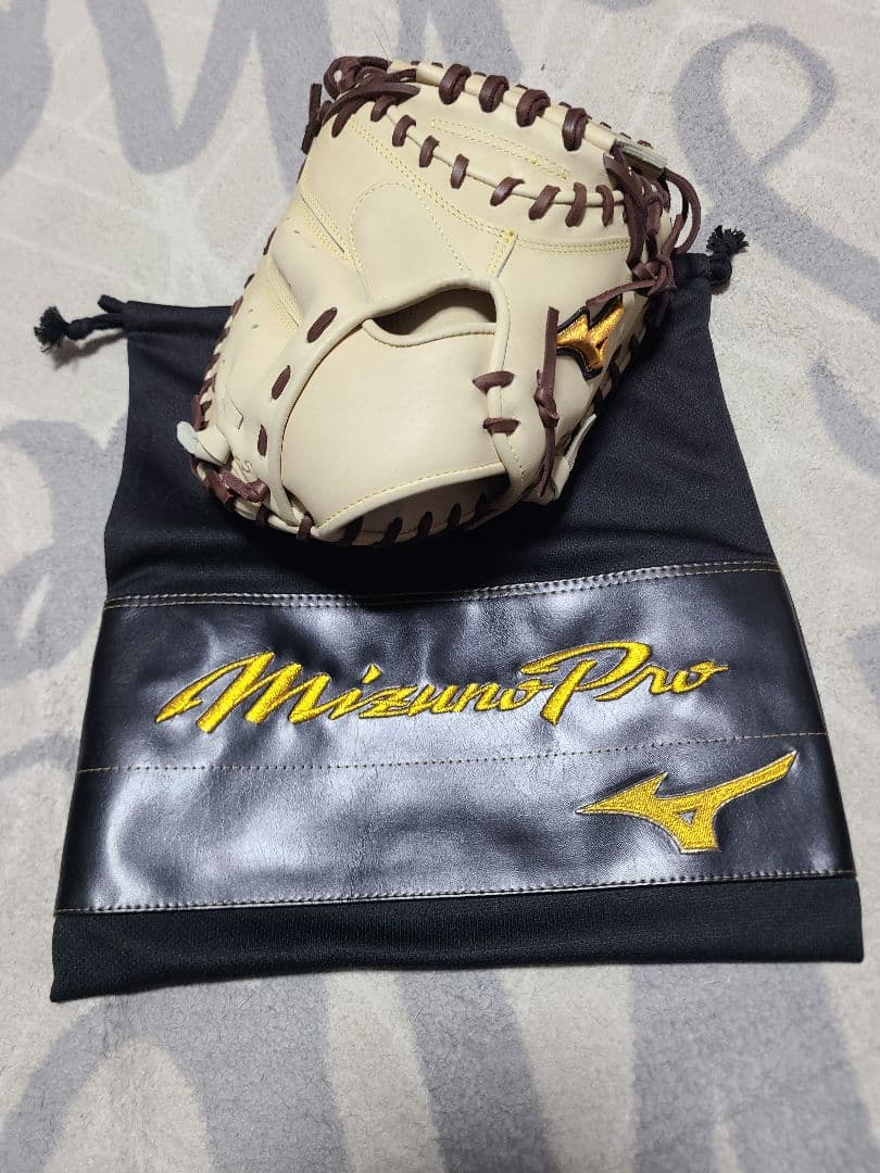 ミズノ　硬式 グラブ 捕手用 ミズノプロ 號 SAKEBI　1AJCH30120