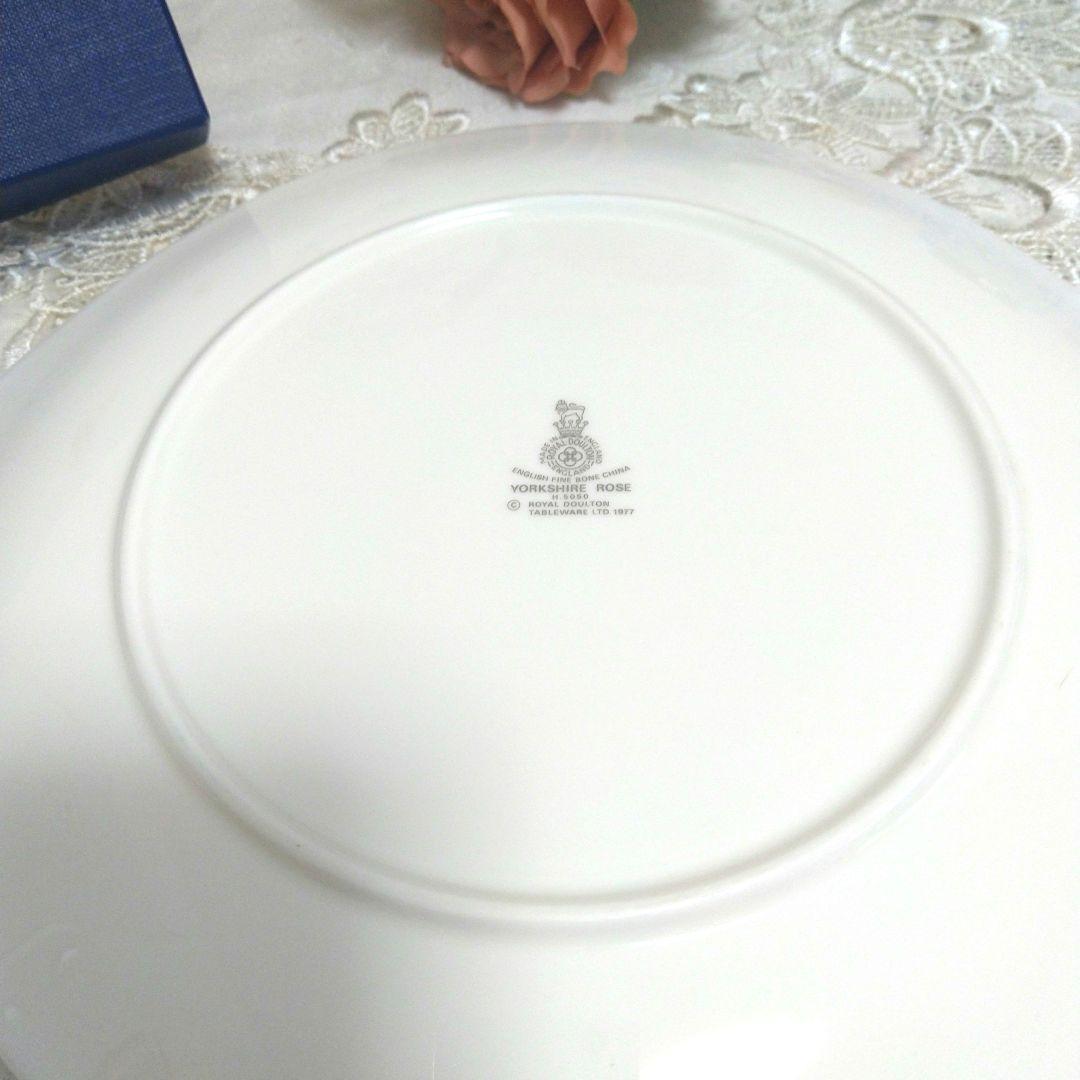 新品箱入　イギリス製　ロイヤルドルトン　ヨークシャーローズ　BBプレート 薔薇