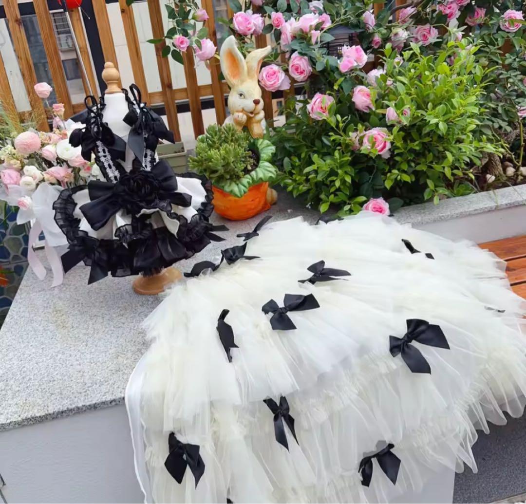 花*様 値下げ犬服 ロングドレス ホワイト/ブラックSサイズ