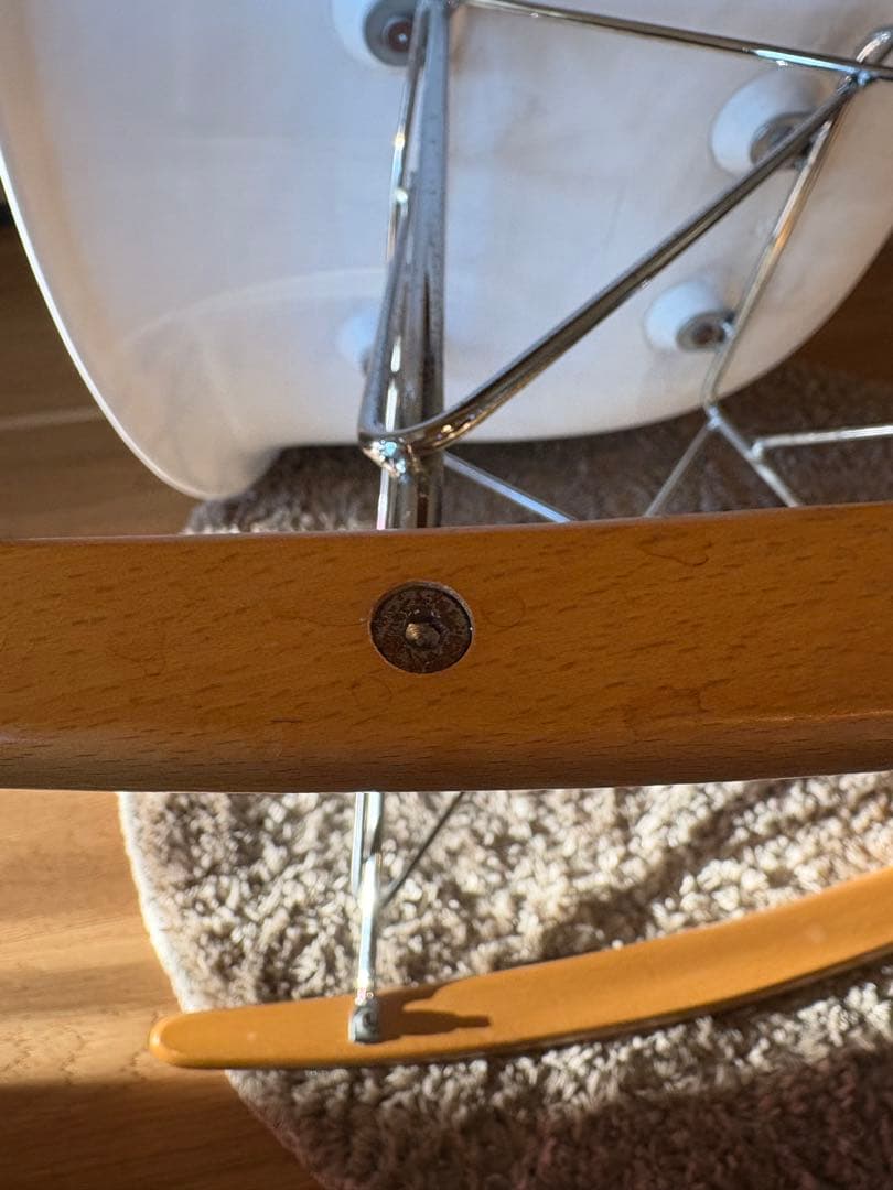 イームズ　Eames ロッキングチェア　リプロダクト　ホワイト