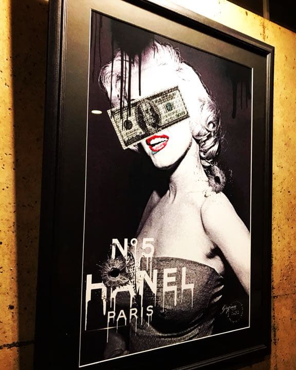 grysonアート2.5Lマリリンモンローシャネルオマージュパロディ