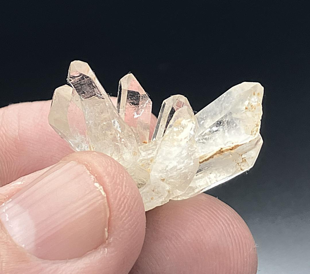 山梨県乙女鉱山　水晶クラスター　　　国産水晶　原石