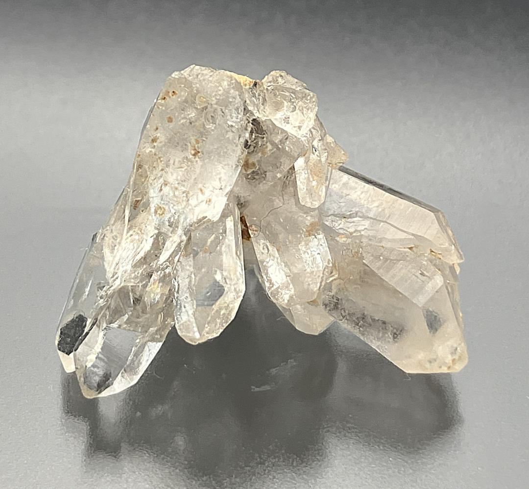 山梨県乙女鉱山　水晶クラスター　　　国産水晶　原石