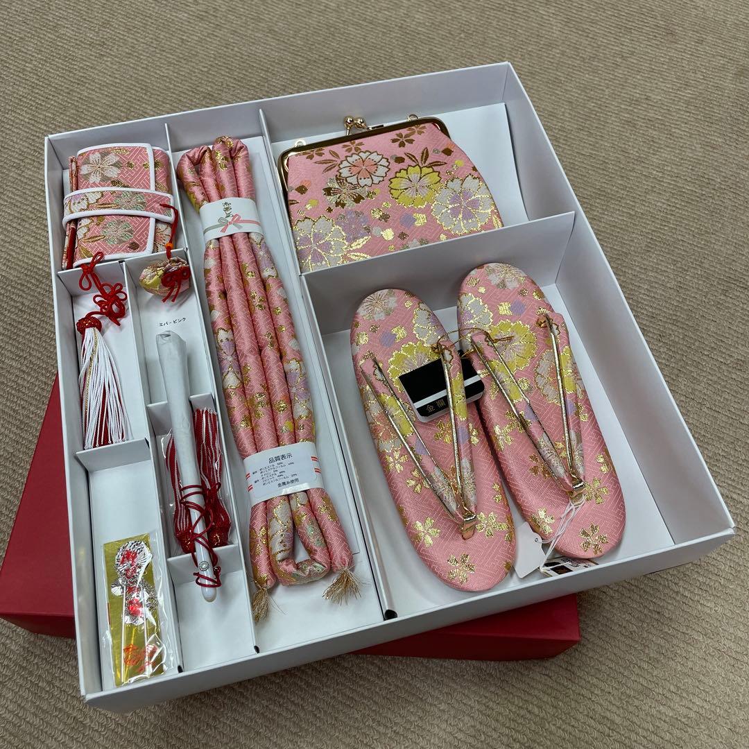 新品 七五三 七歳お祝い はこせこ 筥迫セット 金襴 ピンク 箱迫小物6点セット