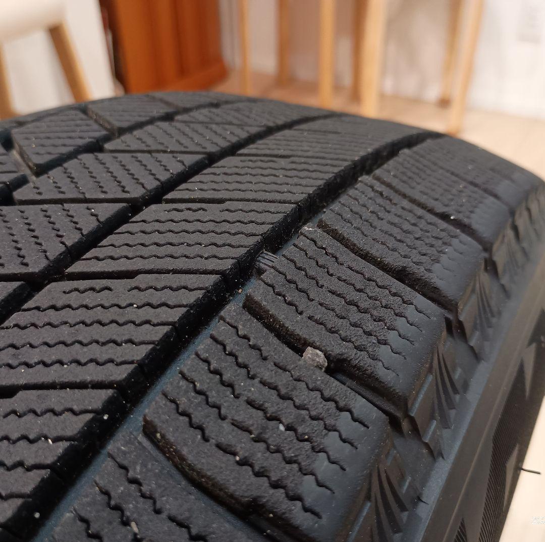 ヌ 215/60R17 VRX3 ブリヂストン スタッドレス 2024年 １本