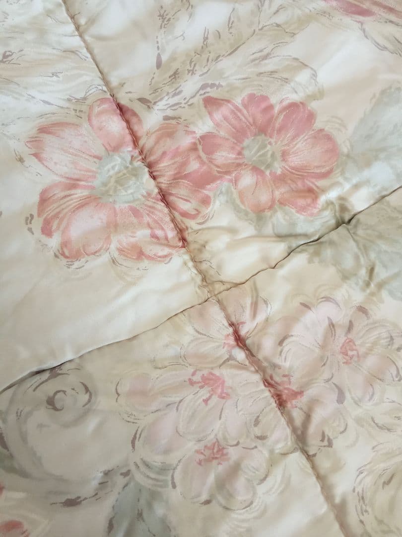 真綿掛け布団　ダブル　シルク真綿100%　花がら