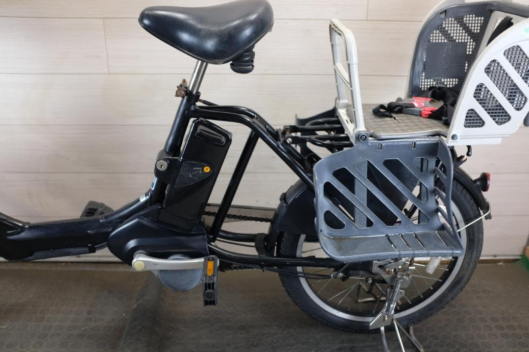 ほ*り様 良品パナソニック ギュット　　20インチ　3段　8.9Ah（5点灯）充