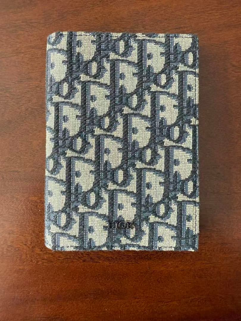 新品同様 Dior パスポートケース キャンバス