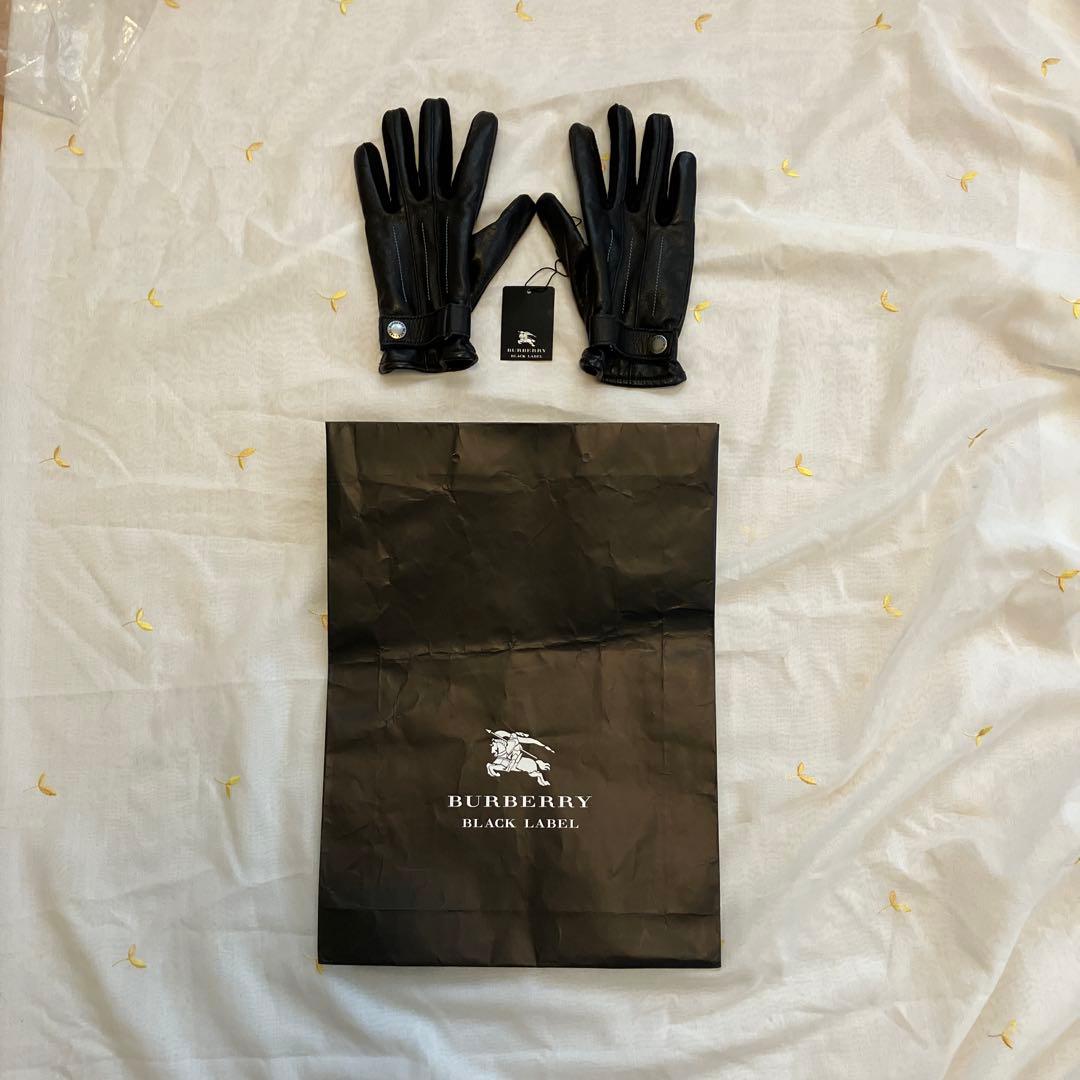 バーバリー BURBERRY ☆ 黒革グローブ 紳士のWinter Item