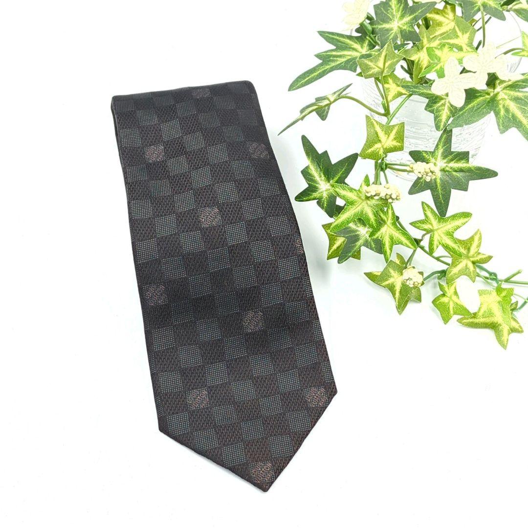 美品✨️Louis Vuitton　 ブラック/ダークグレー ダミエ柄　ネクタイ