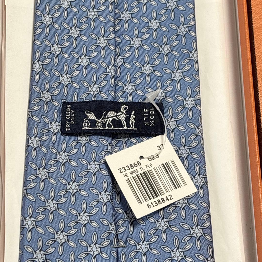 エルメス ネクタイ シルク スノーフレーク 雪 クリスタル 結晶 未使用