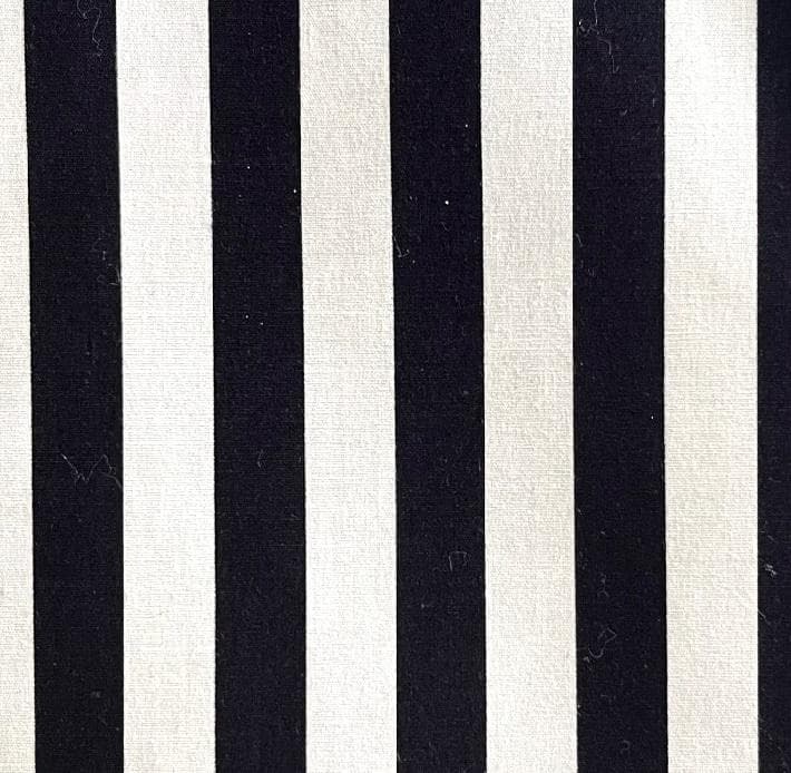 お受験バッグ　黒　A4 自立　保護者会　サブバッグ　軽量　キルティング ポーチ付