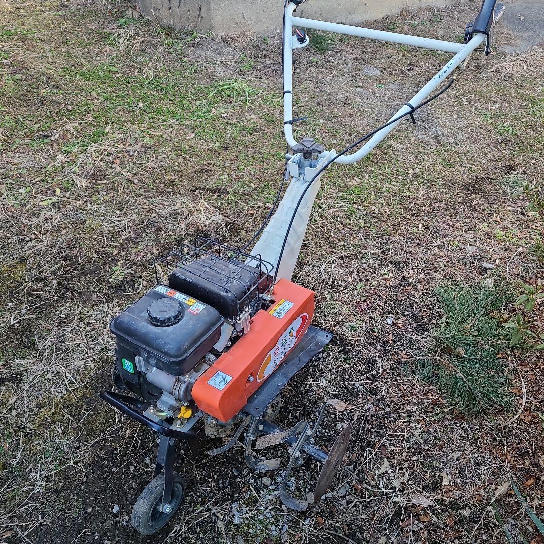 コンパクト耕運機 ガソリンエンジン搭載