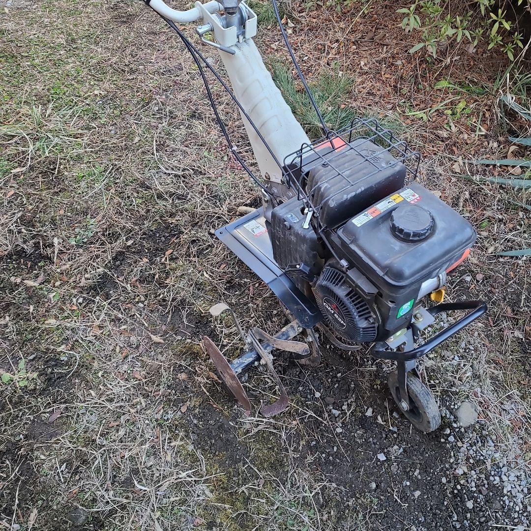 コンパクト耕運機 ガソリンエンジン搭載