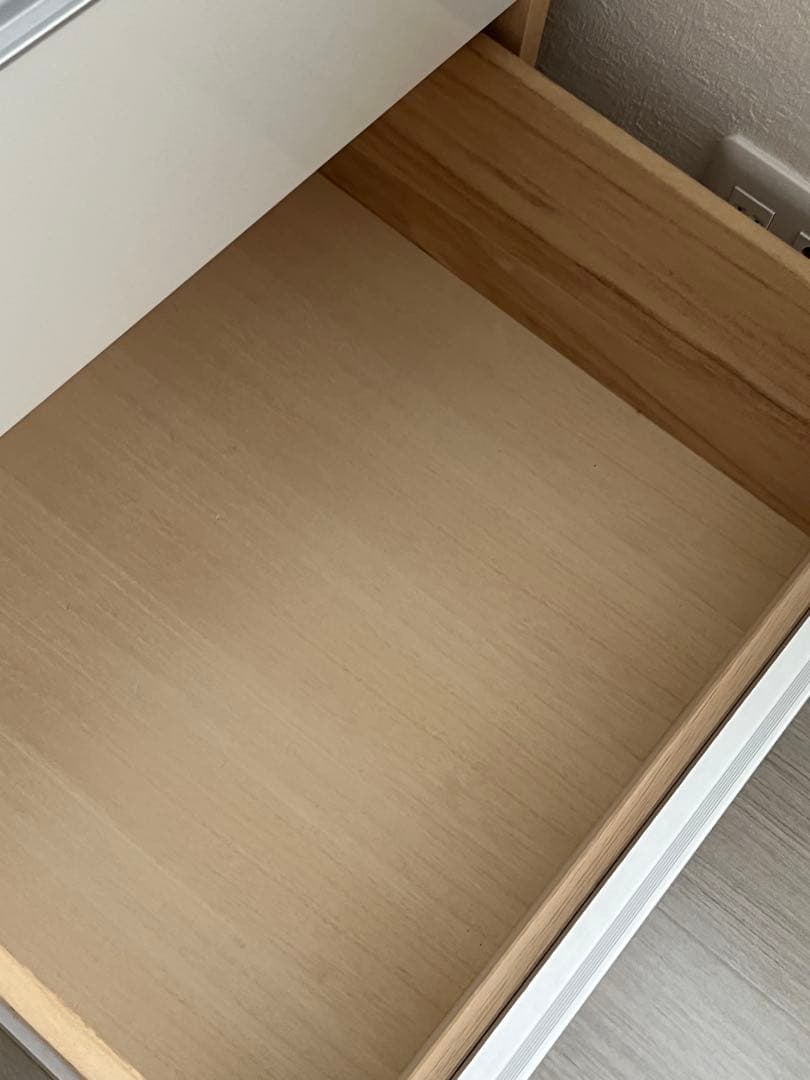 ミラー付き ワードローブ 収納タンス