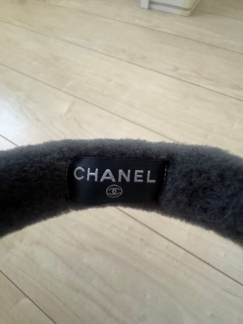 CHANEL グレー イヤーマフ