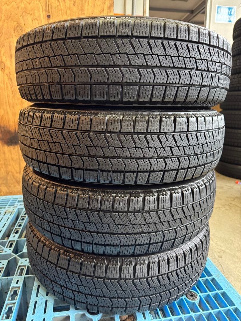 タイヤ・ホイール (486)155/65R14 BRIDGESTONE BLIZZAK VRX2